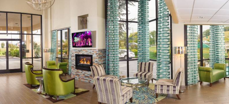 鸽子河酒店(Pigeon River Inn)图片