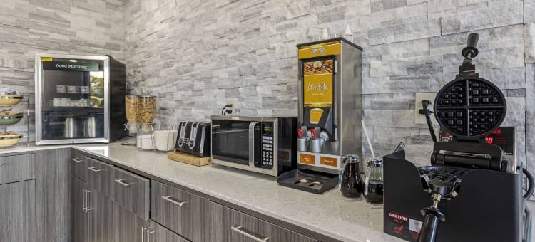 新贝里品质酒店(Quality Inn)图片