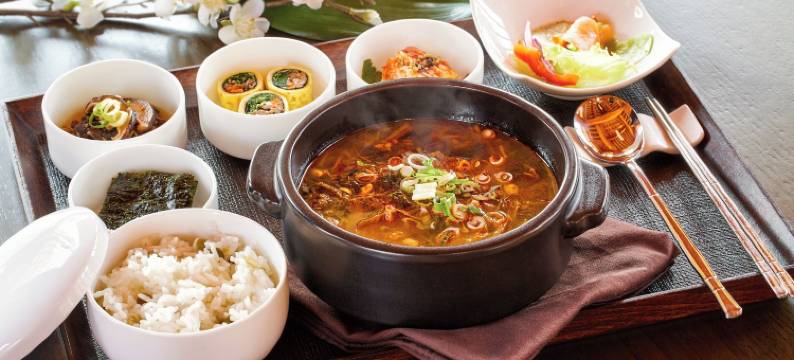 Kensington的南元溪韩屋(Hanok Stay Namwonyechon by Kensington)图片