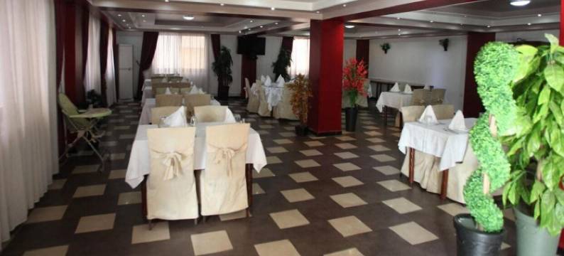 斯汤布里酒店(Stambouli)图片