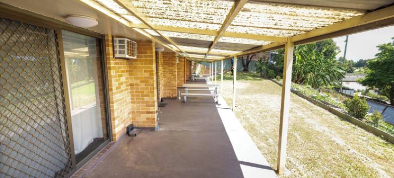 温莎河景旅馆(Windsor Riverview Inn)图片