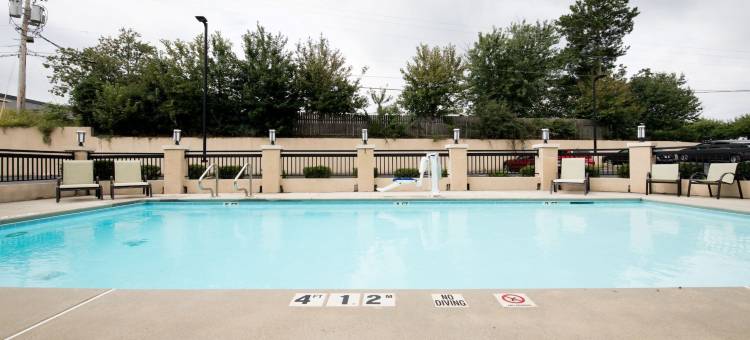 Holiday Inn Express 亚特兰大的石头山(Holiday Inn Express Atlanta-Stone Mountain)图片