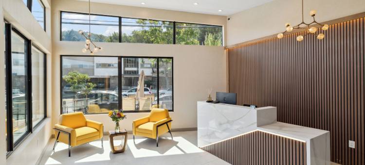 常青酒店(Evergreen Hotel)图片