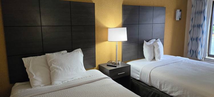 夏洛特北湖戴斯酒店(Days Inn by Wyndham Charlotte Northlake)图片