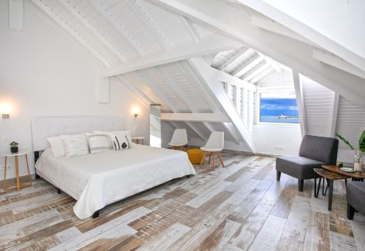 Sunrise 21 Hotel Overview