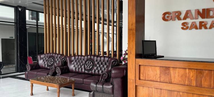 大维贾亚酒店和萨兰甘别墅(Grand Wijaya Hotel and Villa Sarangan)图片