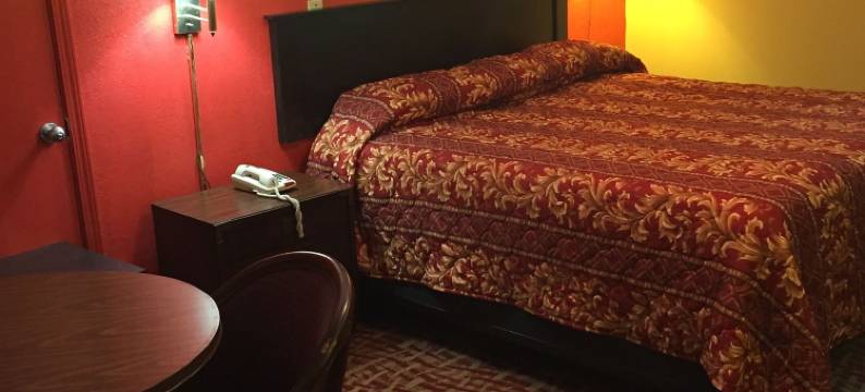 莱辛顿酒店(Lexington Inn)图片