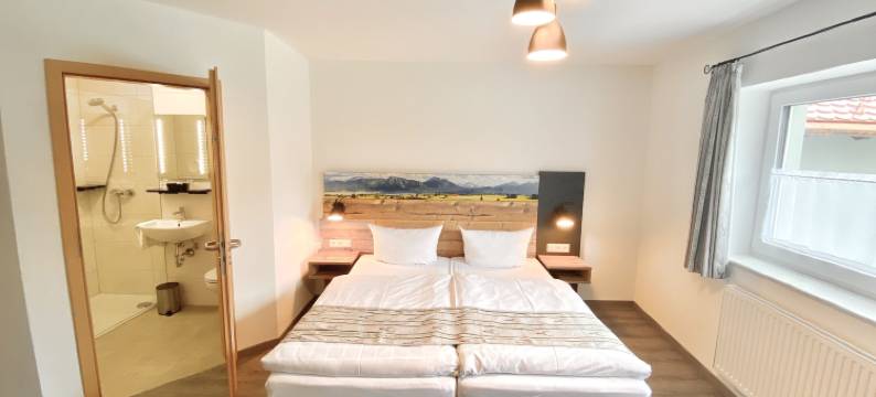 贝里彻霍夫传统旅馆(Traditions-Gasthaus Bayrischer Hof)图片