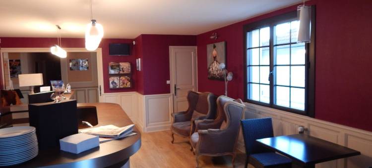 图阿尔接触驿站酒店(Contact Hôtel du Relais Thouars)图片