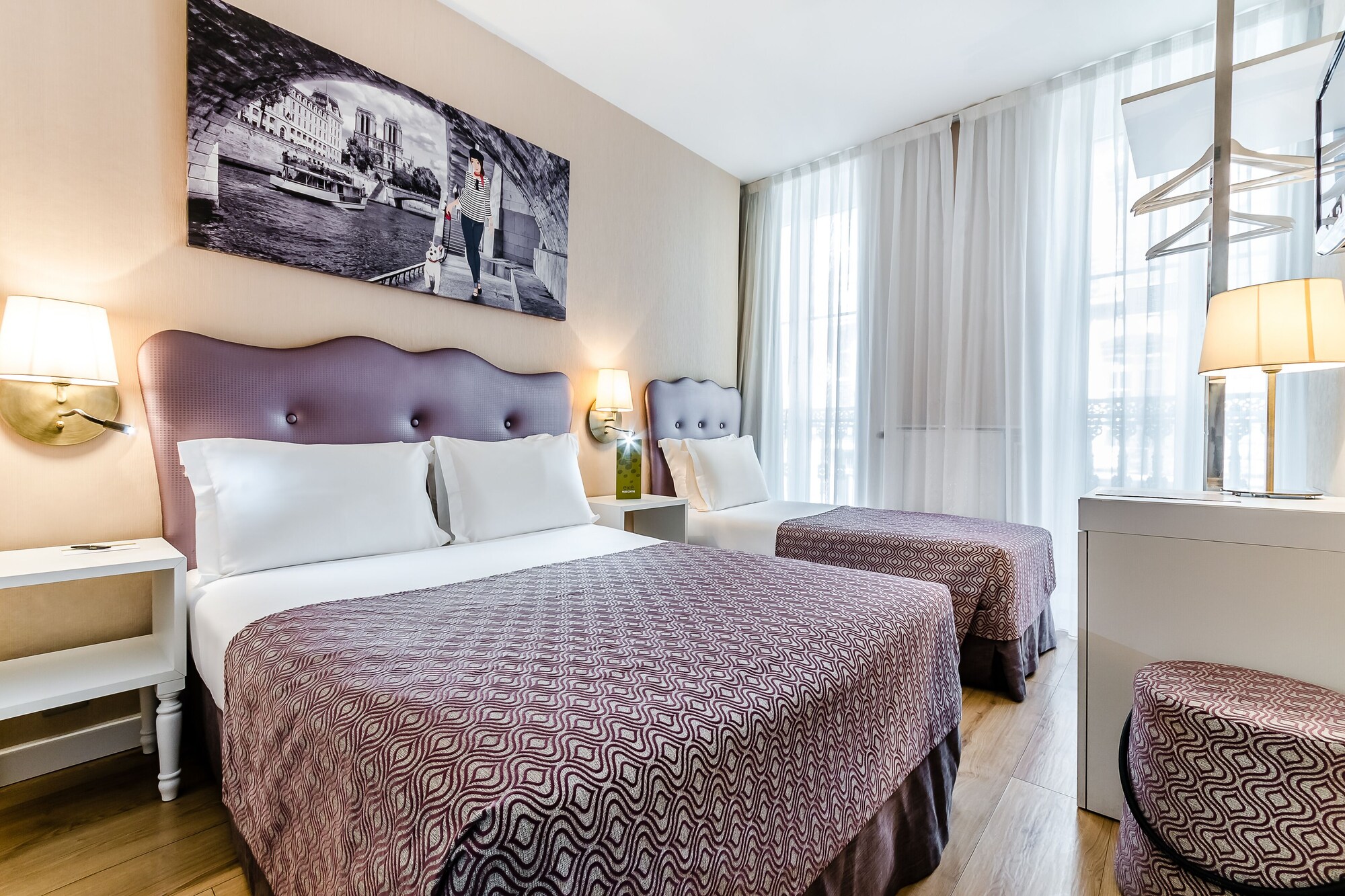 Exe Paris Centre Hotel Overview