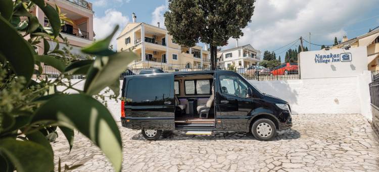 查纳纳卡斯乡村旅馆(Cha Nanakas Village Inn)图片