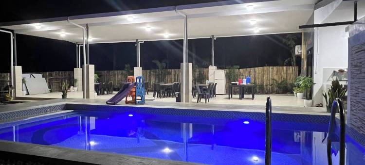 阿方索卡维特宁静的农舍度假屋 - 适合家庭度假(Serene Farmhouse Retreat in Alfonso, Cavite - Perfect for Family Getaways)图片