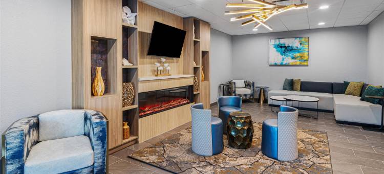 贝斯特韦斯特普拉斯萨凡纳盖特韦酒店(Best Western Plus Savannah Gateway)图片