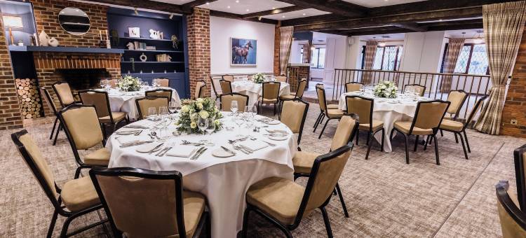 斯特卢普斯酒店(Stirrups Hotel)图片