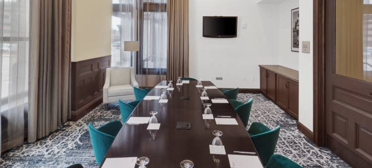 密尔沃基市中心希尔顿花园酒店(Hilton Garden Inn Milwaukee Downtown)图片