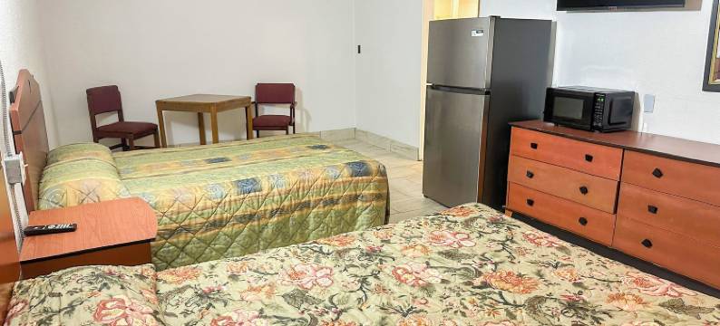 OYO 仙女座国王旅馆 马克德树 I-555(Shamrock Kings Inn By Oyo Marked Tree I-555)图片