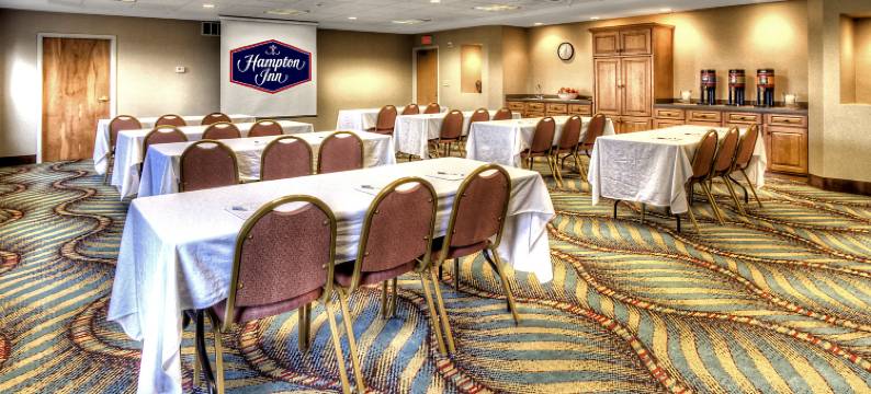 卡拉马祖奥施蒂莫欢朋酒店及套房(Hampton Inn & Suites Kalamazoo/Oshtemo)图片