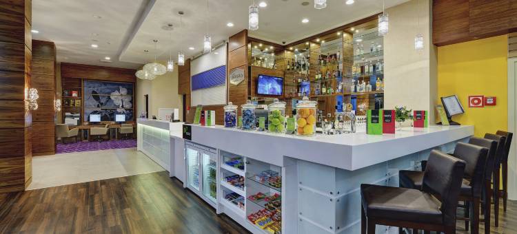 伏尔加格勒工会希尔顿欢朋酒店(Hampton by Hilton Volgograd Profsoyuznaya Hotel)图片