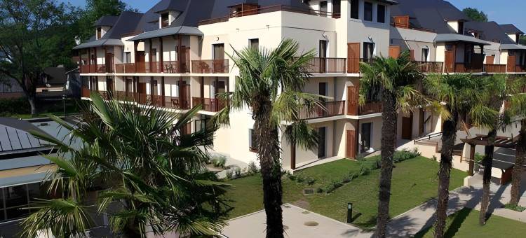 拉卡西亚泽尼图德公寓酒店(Comfort Aparthotel Lourdes L'Acacia)图片