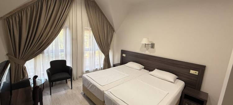 埃里温豪华酒店(Yerevan Deluxe Hotel)图片