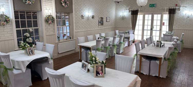 曼斯菲尔德松林旅馆及餐厅(Pine Lodge Hotel & Restaurant Mansfield)图片