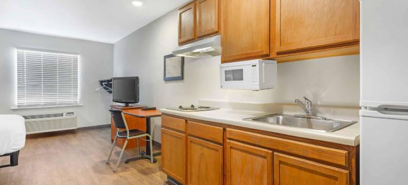 美国长住精选套房酒店 - 迈尔斯堡(Studio 6 Extended Stay Fort Myers FL)图片