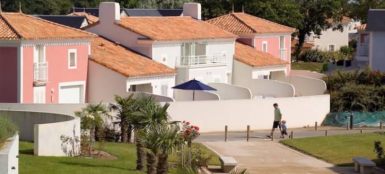 Cozy Home w/ Pool Access图片