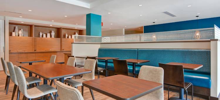 巴拿马城海滩皮尔公园TownePlace Suites酒店(TownePlace Suites Panama City Beach Pier Park)图片