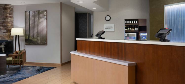 奥兰多机场万枫旅馆(Fairfield Inn Orlando Airport)图片