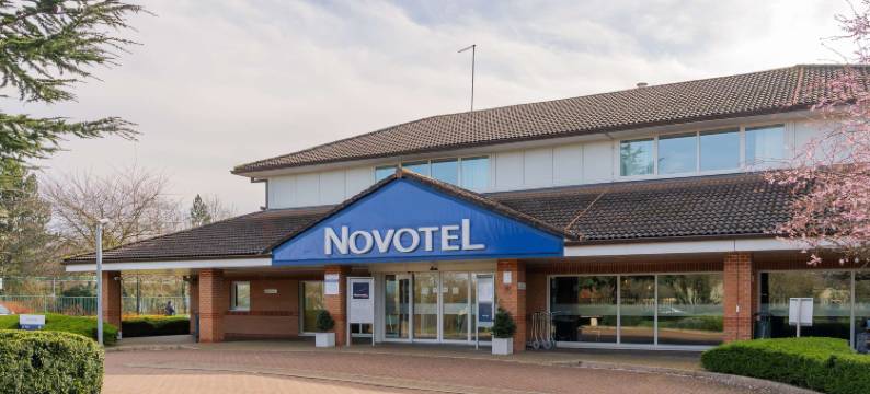 米尔顿凯恩斯诺富特酒店(Novotel Milton Keynes)图片