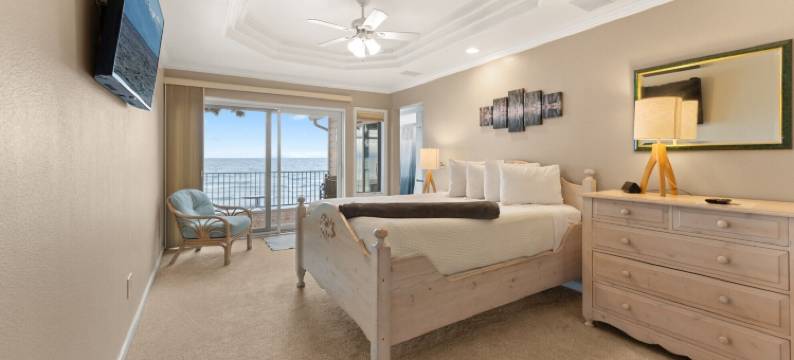 边缘湖海滩俱乐部(Edgelake Beach Club)图片