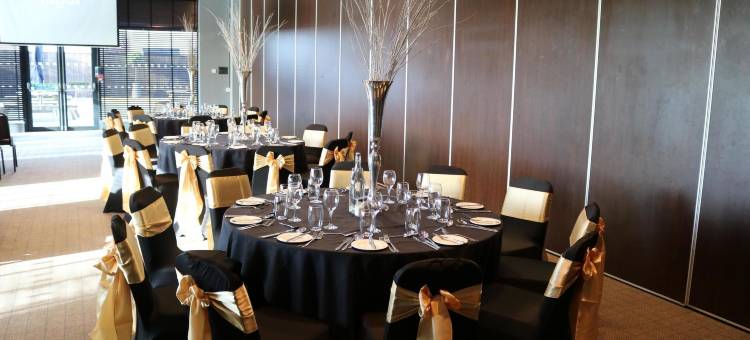 索利赫尔乡村酒店(Village Hotel Solihull)图片