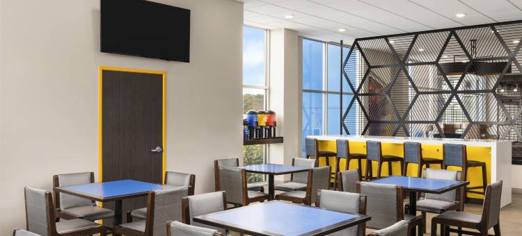 GLo Best Western Dawley Farms in Sioux Falls图片