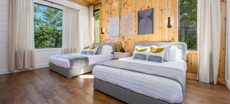 坐下来家庭度假屋 扑克 飞镖 台球(Sit n Go Family Retreat Poker Darts Billiards)图片