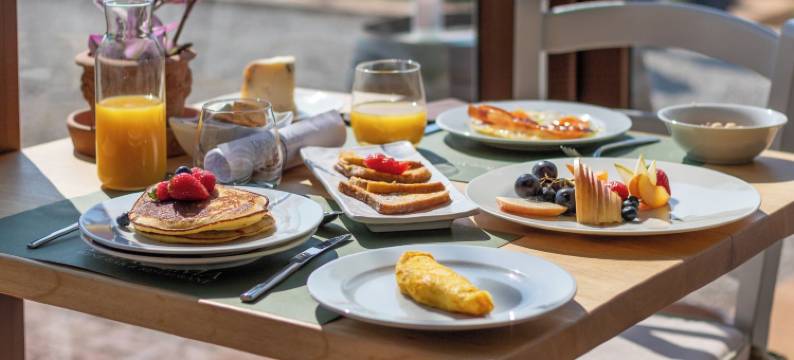 里莱斯奥尔默别墅酒店(Relais Villa Olmo - Place of Charme)图片