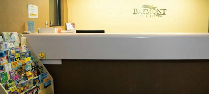 沃尔顿堡滩玛丽埃斯特贝蒙特套房酒店(Townhouse Fort Walton Beach Hurlburt Field)图片