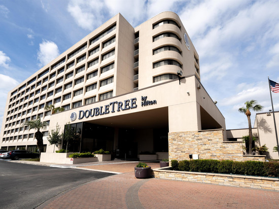 休斯顿哈比机场希尔顿逸林酒店