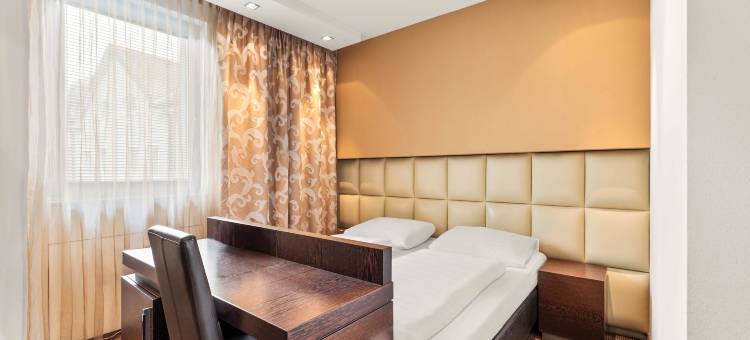 普利玛尔霍夫酒店(B&B HOTEL Linz City-Ost)图片