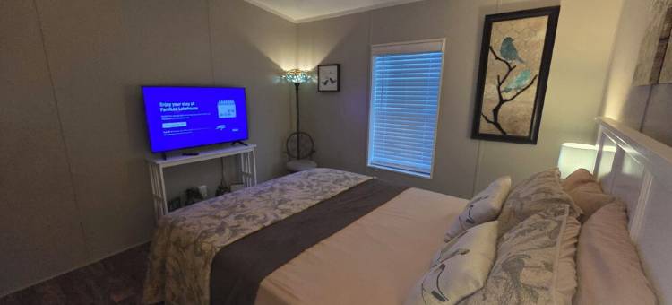 Fishing & Fun!FamiLee Lakehouse Retreat DogFriendly w-HotTub & BoatDock图片