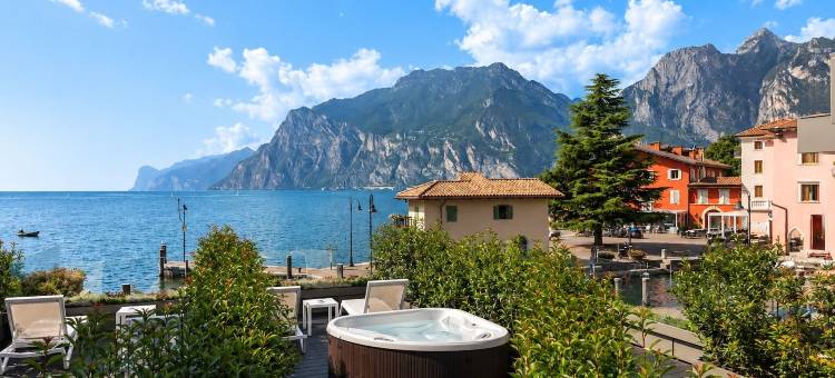 拉戈迪加尔达酒店(Hotel Lago di Garda)图片