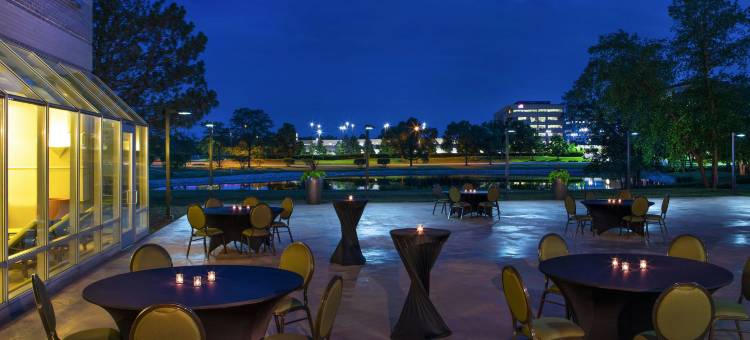 芝加哥埃尔克格罗夫喜来登套房酒店(Sheraton Suites Chicago Elk Grove)图片