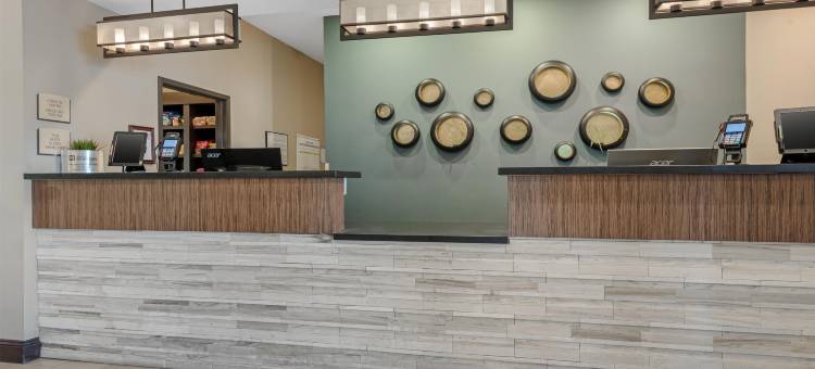 奥弗兰贝斯特韦斯特优质旅馆(Best Western Plus Overland Inn)图片