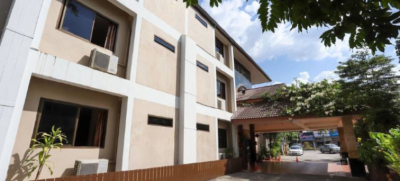 Where the Sea Meets You - Bang Saphan图片