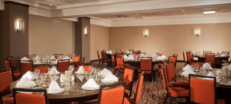 奥斯汀-植物园希尔顿安泊酒店(Embassy Suites by Hilton Austin Arboretum)图片