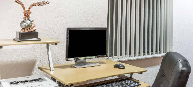 巴拿马城华美达酒店(Ramada by Wyndham Panama City)图片