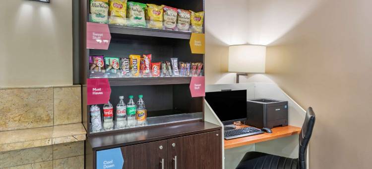 贝梅度斯靠近巴特勒大道舒适套房酒店(Comfort Suites Baymeadows Near Butler Blvd)图片