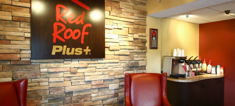 斯泰茨维尔红屋顶PLUS+酒店(Red Roof Plus+ Statesville)图片