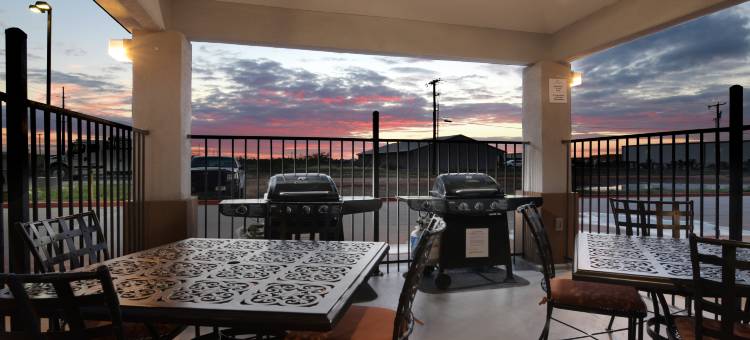 Candlewood Suites 奥德萨(Candlewood Suites Odessa)图片