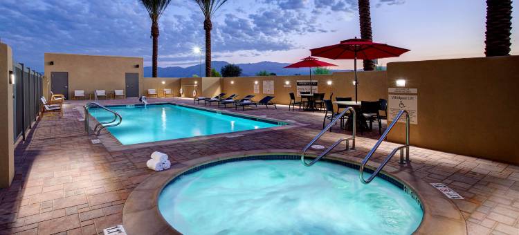 印地欧欢朋套房酒店(Hampton Inn & Suites Indio)图片