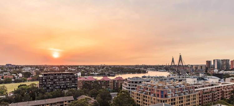 悉尼金色城堡盛橡套房酒店(Oaks Sydney Goldsbrough Suites)图片